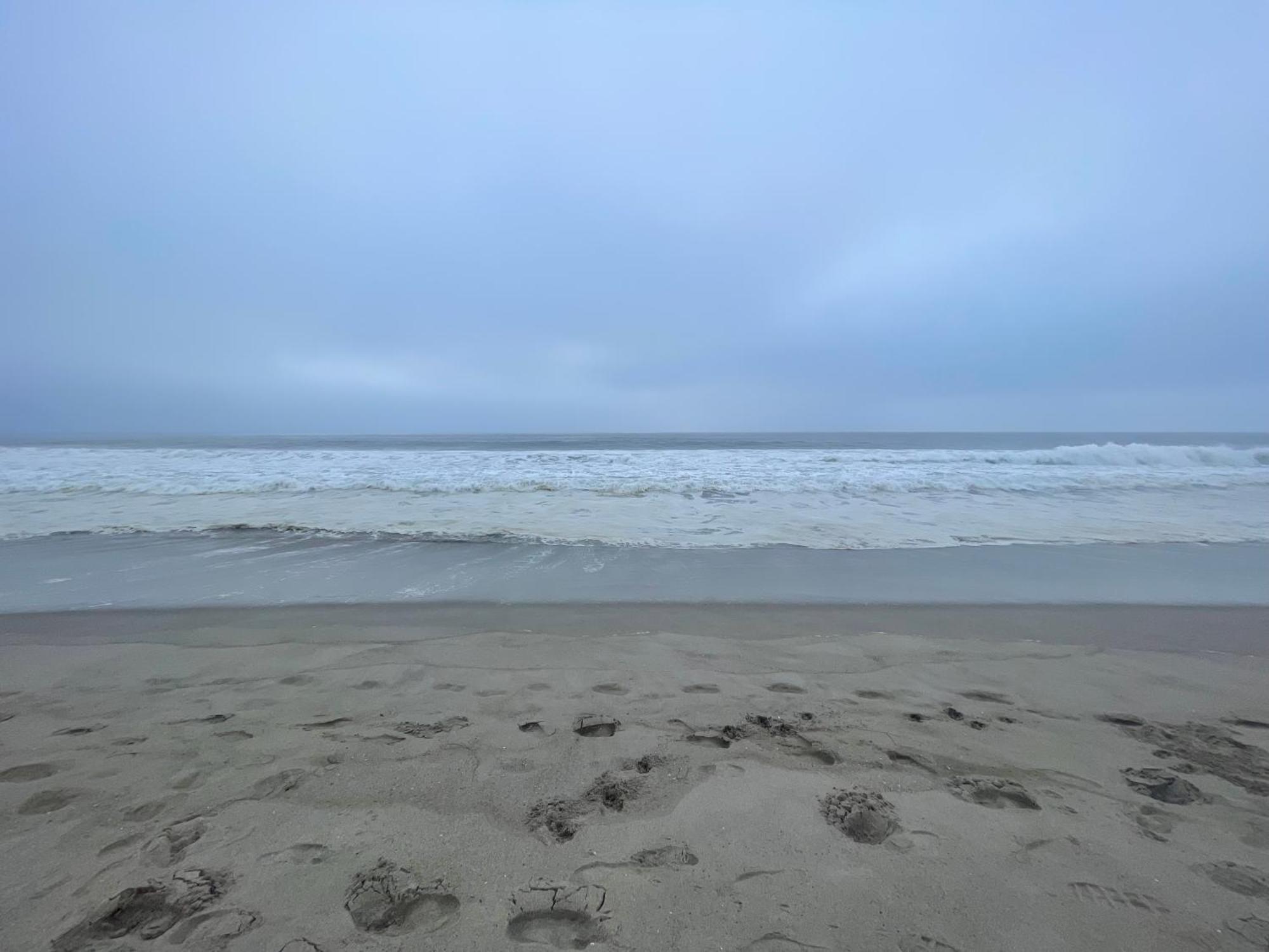Venice Beach Studio With Large Private Patio Steps To The Beach Los Angeles Exterior photo