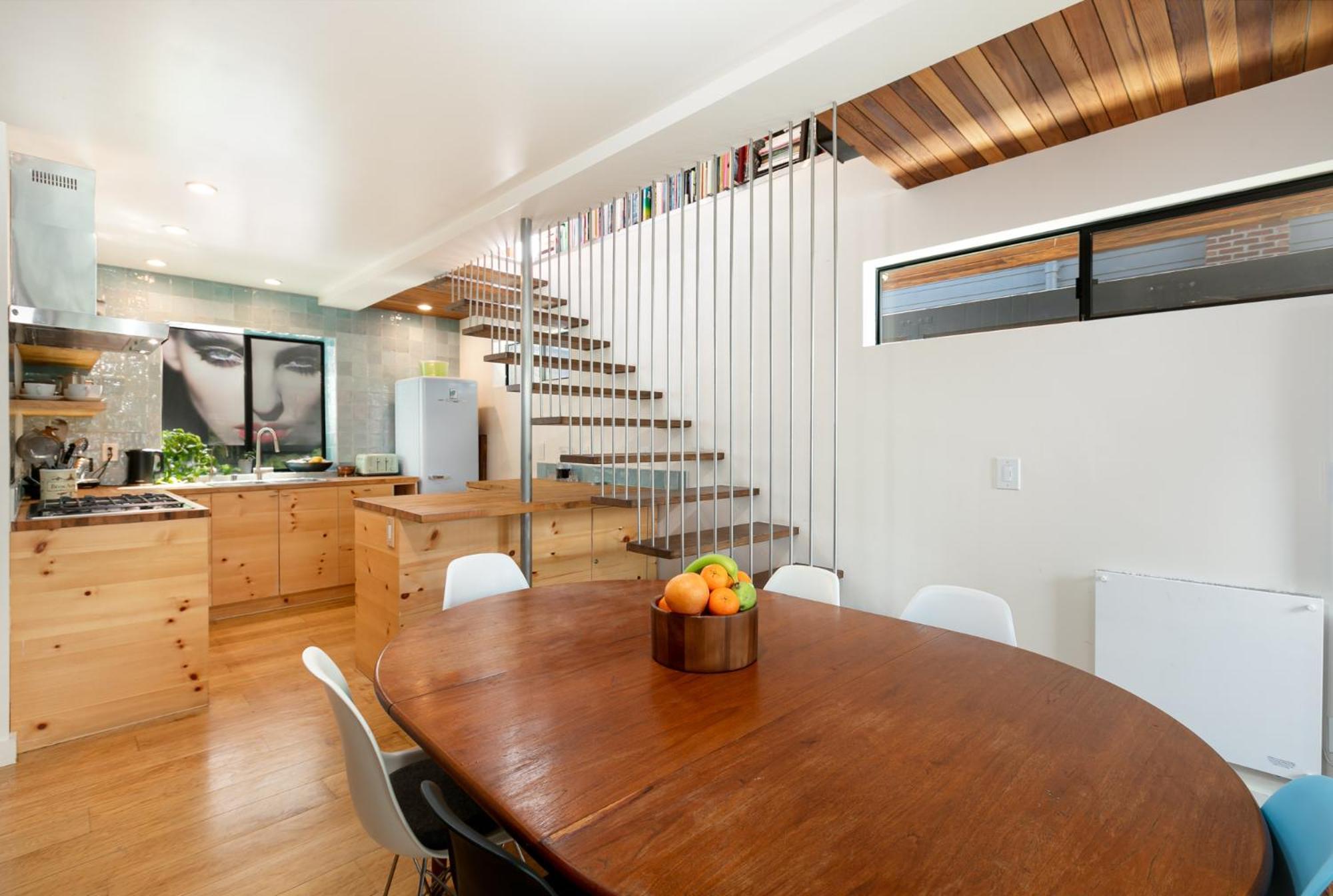 Venice Beach Studio With Large Private Patio Steps To The Beach Los Angeles Exterior photo